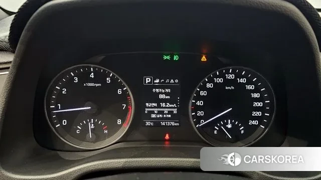 Hyundai Avante AD id 2981955 из Кореи 18