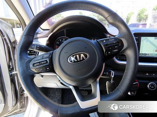 Kia Stonic id 4780967 из Кореи 18