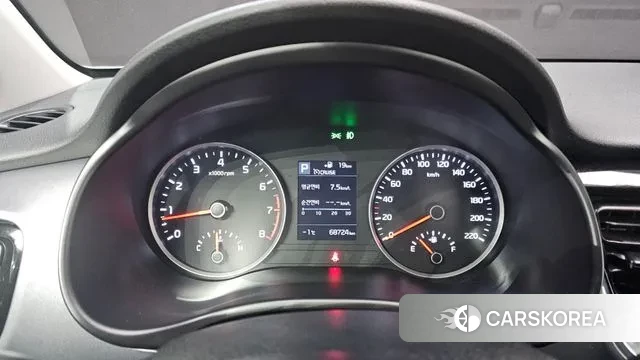 Kia Stonic id 3672748 из Кореи 18