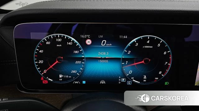 Mercedes-Benz E-Class W213 id 3923721 из Кореи 18