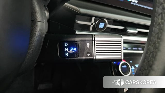 Hyundai Santa Fe (MX5) id 4934948 из Кореи 32