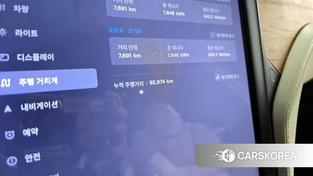 Tesla Model X id 3641318 из Кореи 18