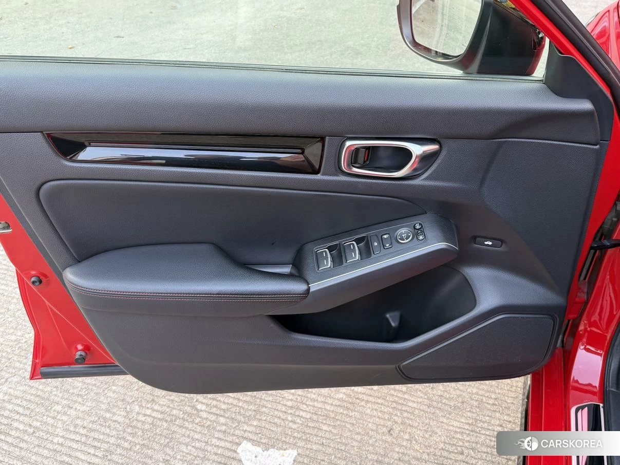 Honda Civic id 4407652 из Китая 28