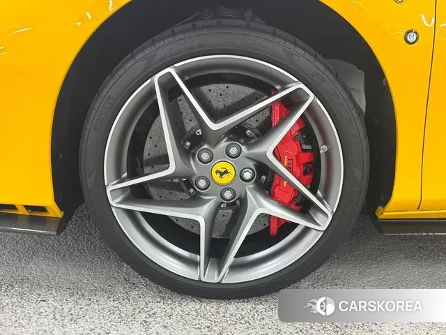 Ferrari F8 Spider id 3037724 из Кореи 18