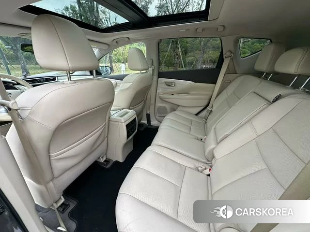 Nissan Loulan id 3857903 из Китая 8