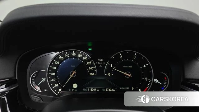 BMW 5 Series (G30) id 3955865 из Кореи 18