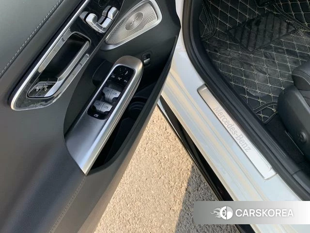 Mercedes-Benz Class C id 4263719 из Китая 35