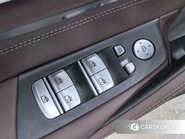 BMW 5 series id 4221288 из Китая 31