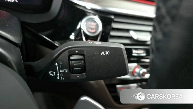 BMW 5 Series (G30) id 3813125 из Кореи 18