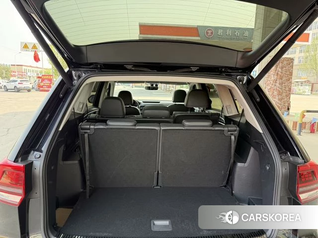 Volkswagen Tourang id 4253127 из Китая 18