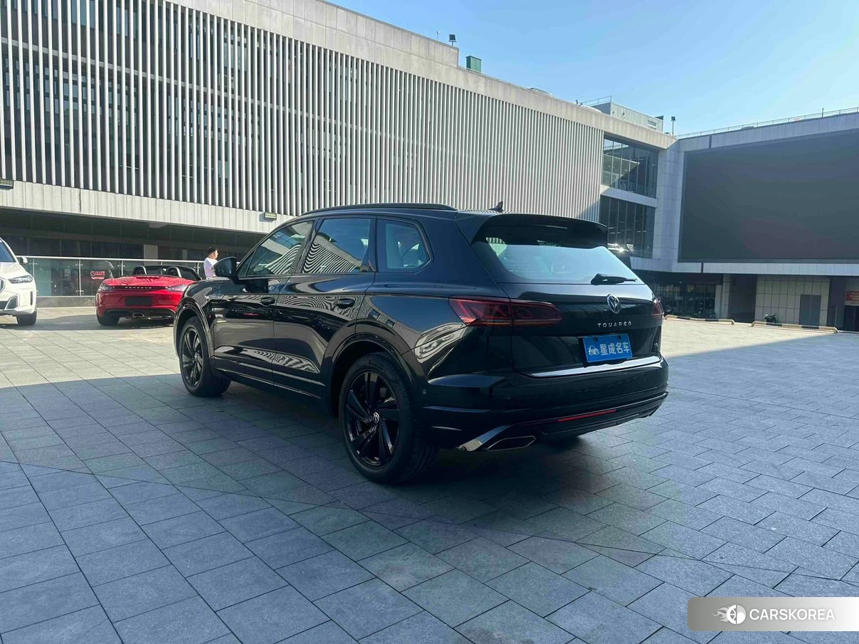 Volkswagen Touareg id 4473411 из Китая 27