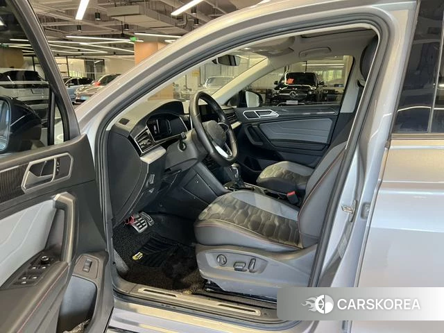 Volkswagen Tiguan X id 4254780 из Китая 14