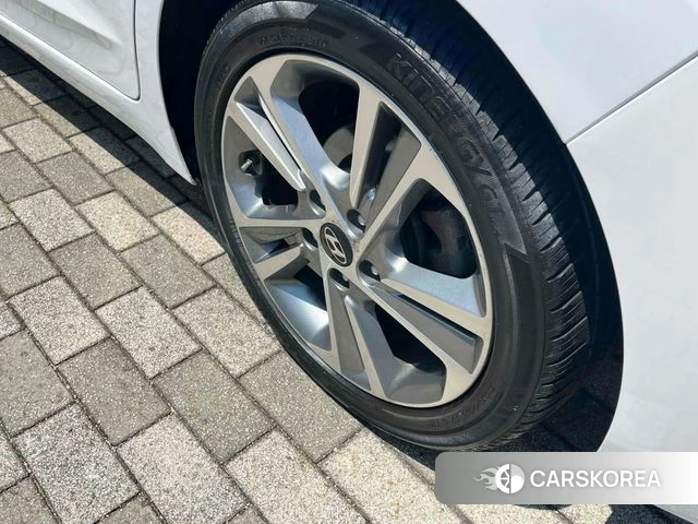Hyundai Avante AD id 4318157 из Кореи 18