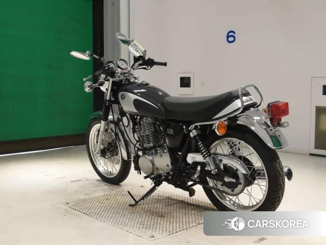 Проданный Yamaha SR400 id 4270975 из Японии, фото 8