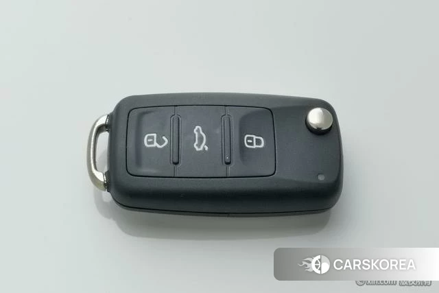 Volkswagen Santana id 4271058 из Китая 22