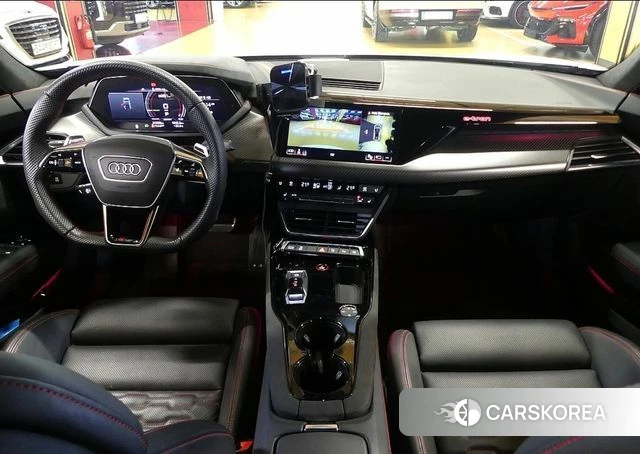 Audi RS e-Tron GT id 4541755 из Кореи 18