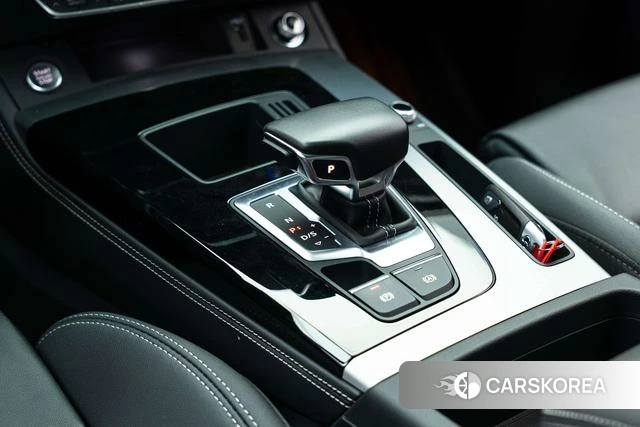 Audi Q5L id 4262217 из Китая 24