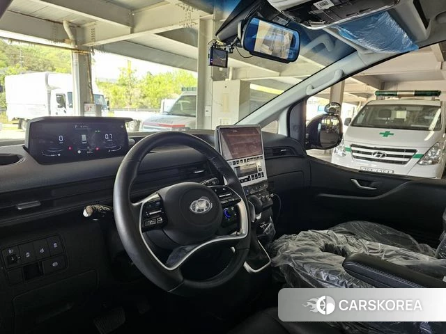 Hyundai Staria id 4308921 из Кореи 16