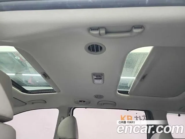 Kia The New Carnival id 2706931 из Кореи 18