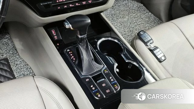 Kia The New Carnival id 3814431 из Кореи 18