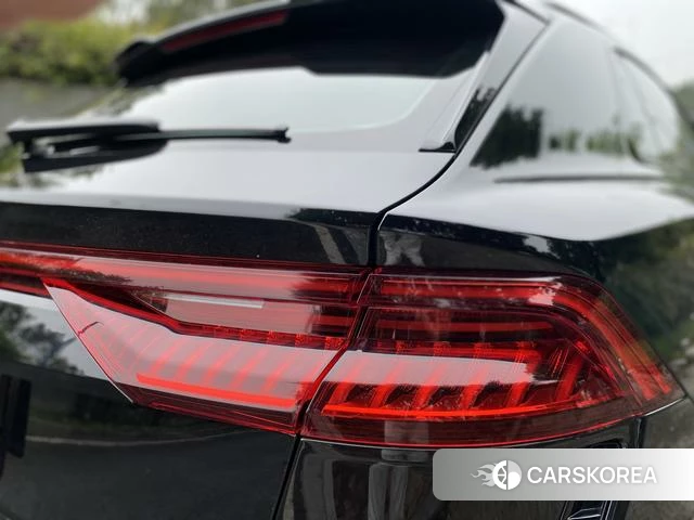 Audi RS Q8 id 4299709 из Китая 22