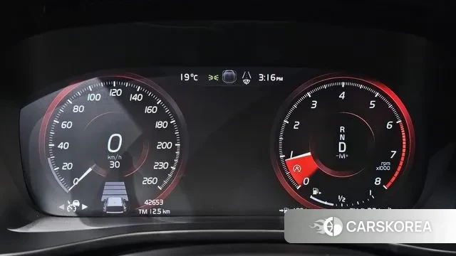 Volvo XC40 id 3703168 из Кореи 18