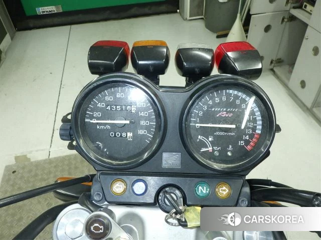 Honda CB400SF id 4184953 из Японии 32