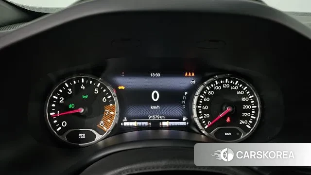 Jeep Renegade id 3443878 из Кореи 18