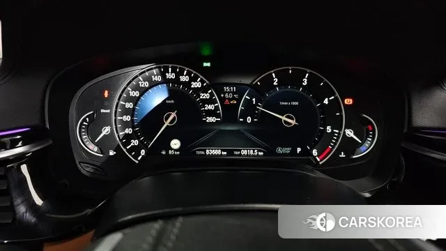 BMW 5 Series (G30) id 3703896 из Кореи 18