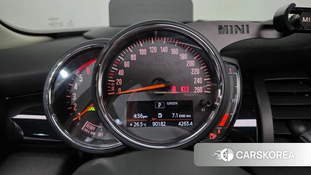 Mini Cooper D id 4339609 из Кореи 18
