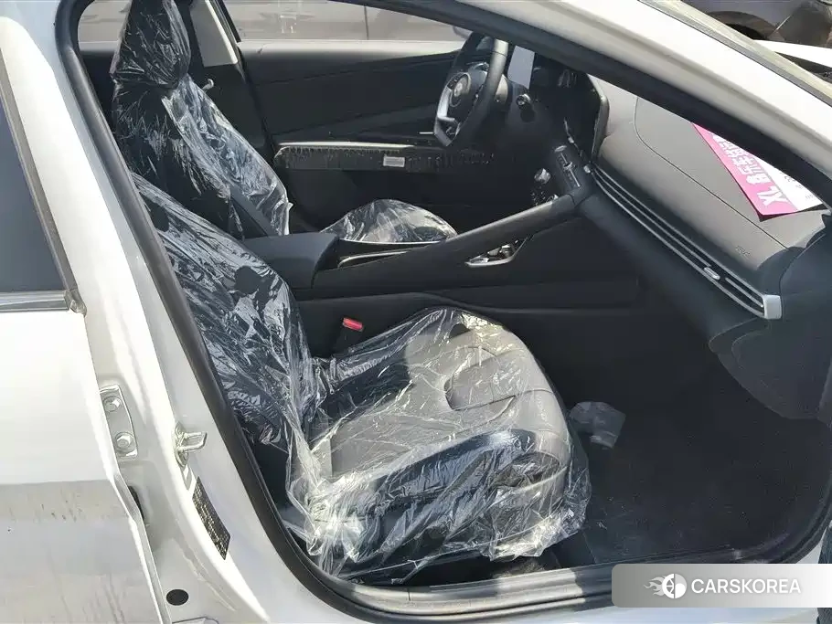 Hyundai Elantra id 4538614 из Китая 14