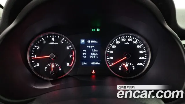 Kia Stonic id 2839272 из Кореи 18