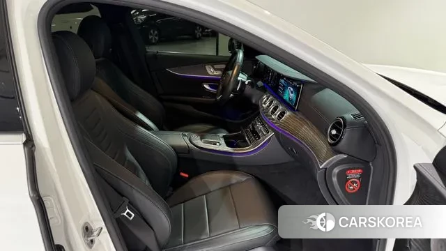 Mercedes-Benz E-Class W213 id 3187395 из Кореи 18