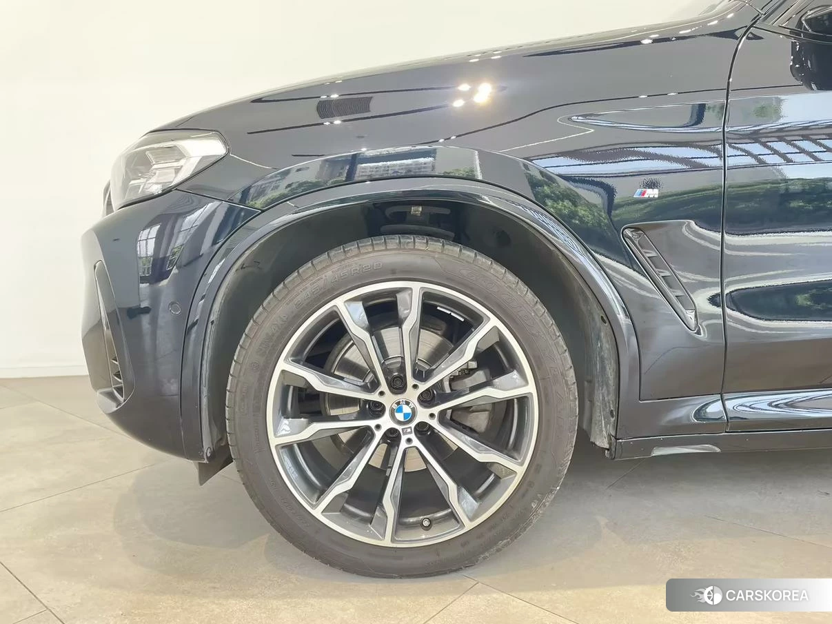 BMW X3 id 4479345 из Китая 9