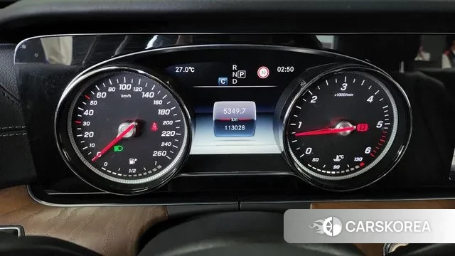 Mercedes-Benz E-Class W213 id 3188601 из Кореи 18