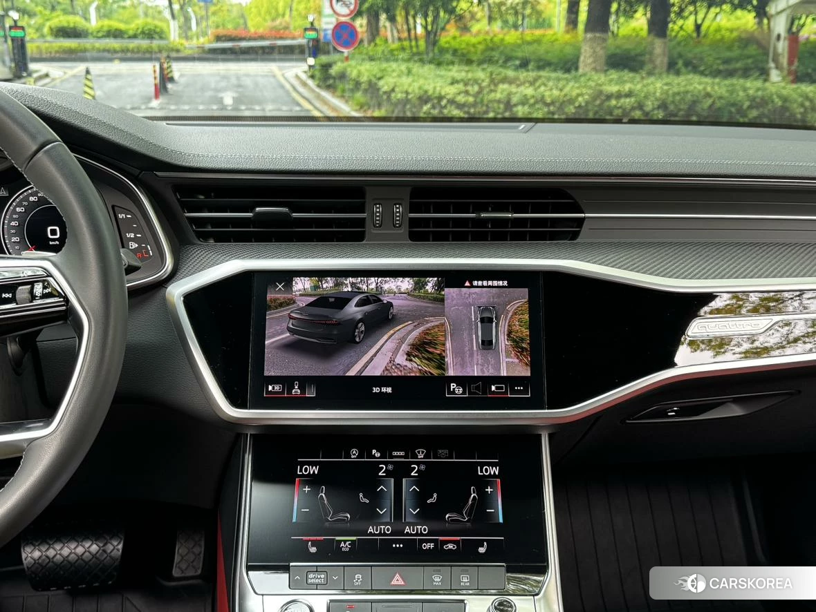 Audi A7L id 4440808 из Китая 15
