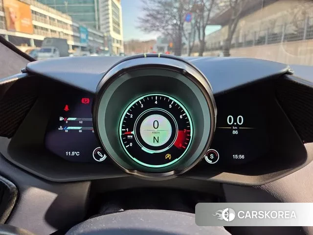 Aston Martin Vantage 2nd Generation id 3733652 из Кореи 18