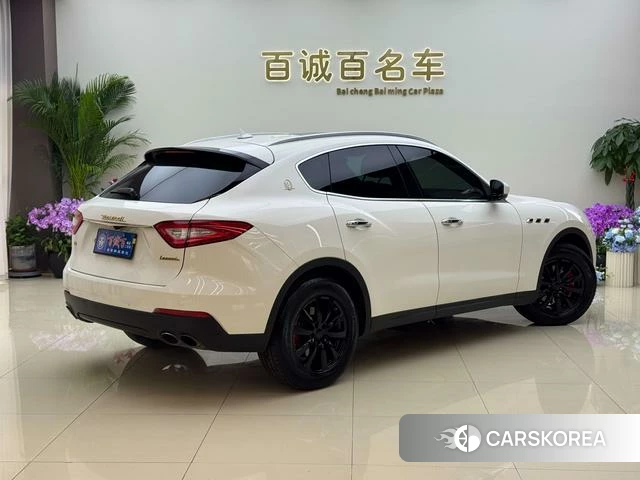 Maserati Levante id 4254492 из Китая 14