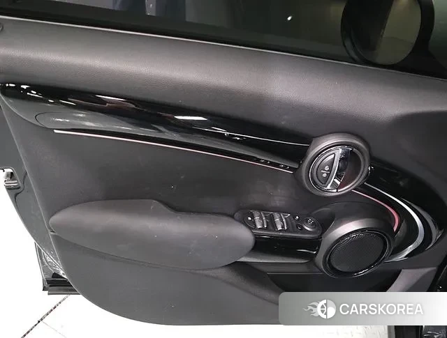 Mini Cooper id 2889176 из Кореи 18