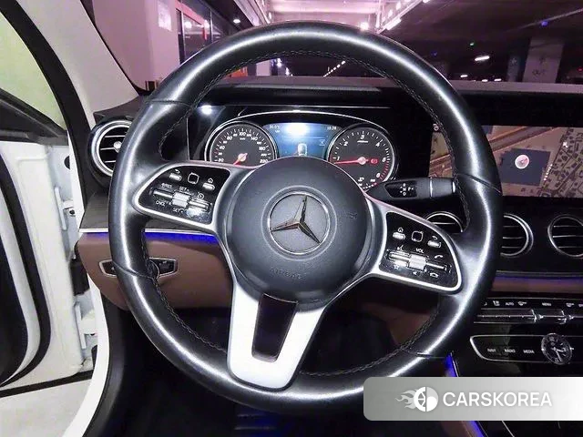 Mercedes-Benz E-Class W213 id 3044903 из Кореи 18