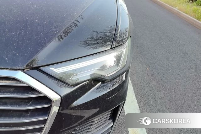 Audi A6L id 4271914 из Китая 15