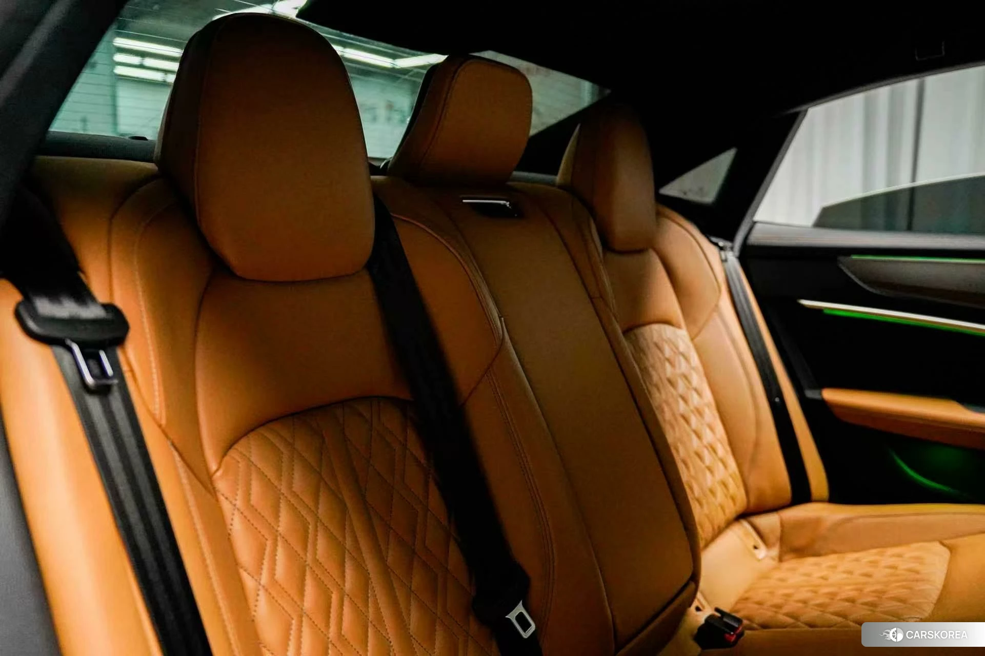 Audi A7L id 4479567 из Китая 8