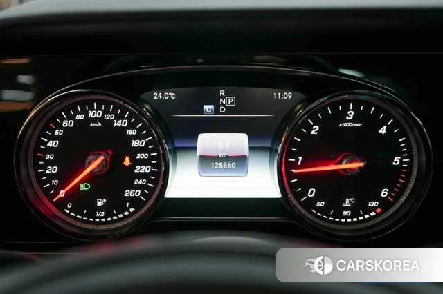 Mercedes-Benz E-Class W213 id 4435777 из Кореи 18