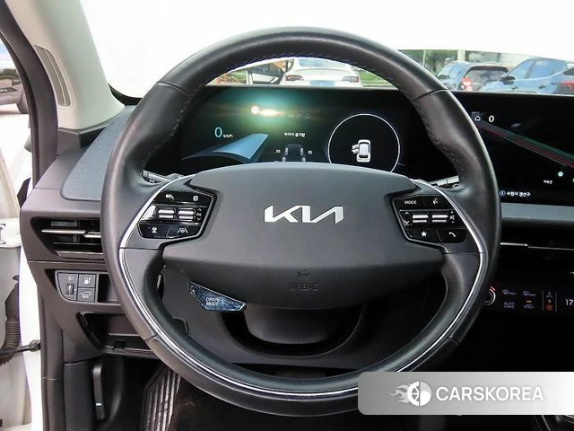 Kia EV6 id 4894272 из Кореи 18