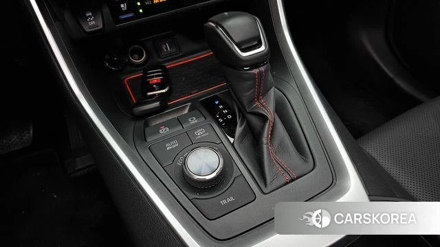 Toyota RAV4 5th Generation id 4185512 из Кореи 32