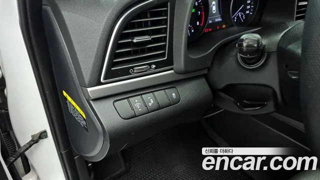 Hyundai Avante AD id 2566146 из Кореи 18