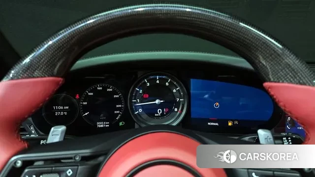 Porsche 911(992) id 3165937 из Кореи 18