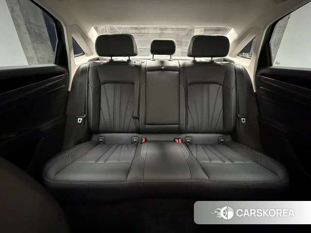 Volkswagen Passat id 4321091 из Китая 15