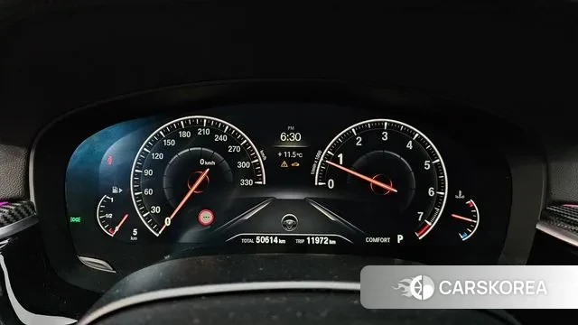 BMW 5 Series (G30) id 3344824 из Кореи 18