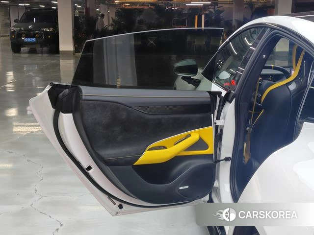 Xiaomi Car Xiaomi SU7 Ultra id 3919359 из Китая 18